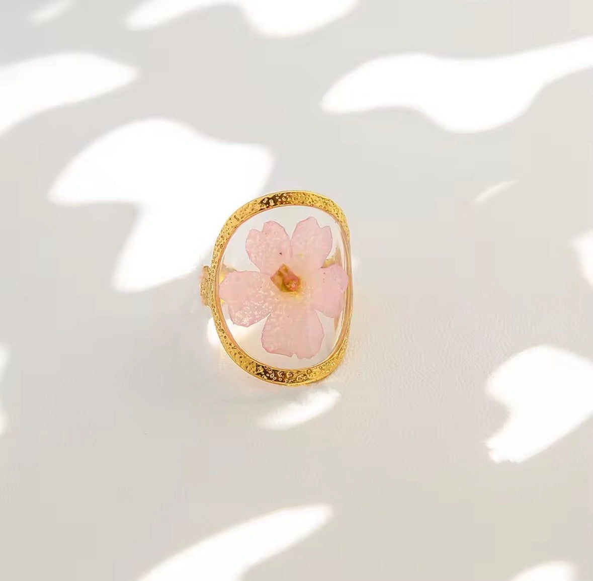 Soft Stem Resin Ring