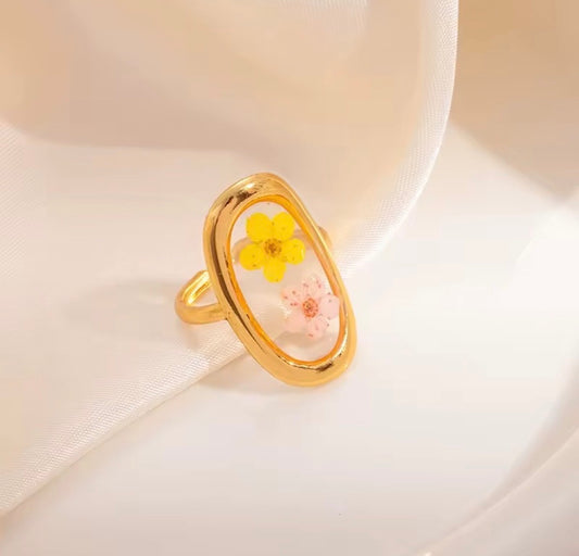 Fern & Bloom Resin Ring