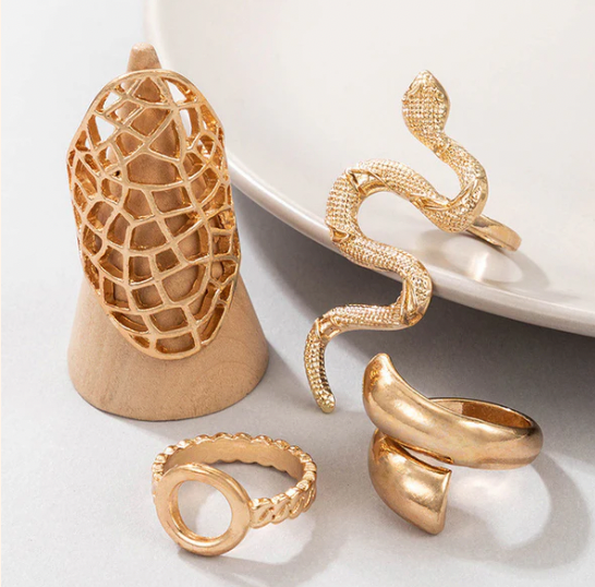 The Snake Trap Ring Set